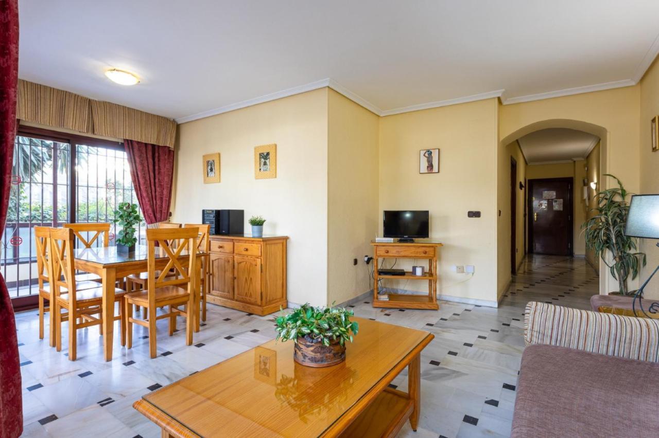 Holidays2Mijas Costa Lubina Del Sol Frontline Beach, Pool, Terrace, Seaview & Parking Sitio de Calahonda Exteriör bild